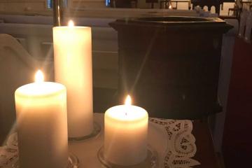 Community Prayer Candles